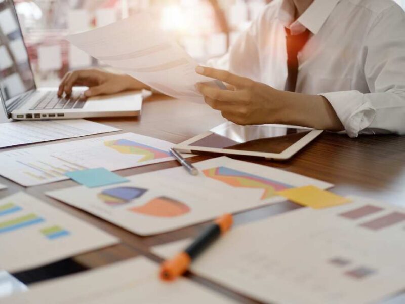 Complete Guide to Choosing the Pipeline Management Software for Your Company